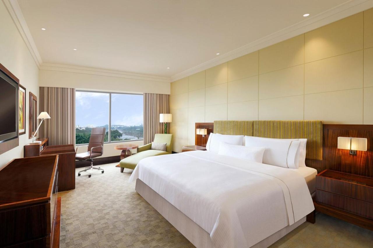 The Westin Pune Koregaon Park Buitenkant foto