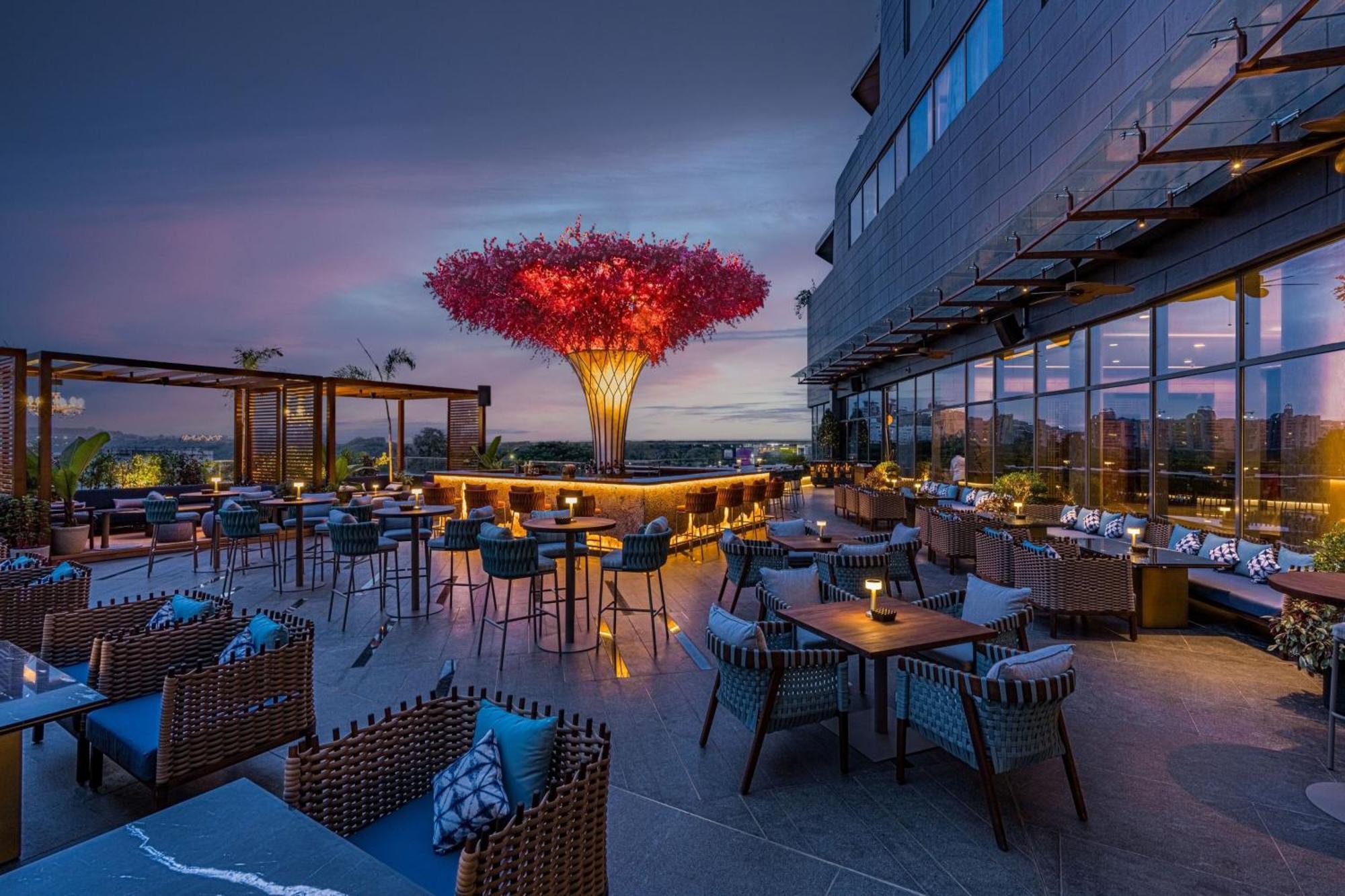 The Westin Pune Koregaon Park Buitenkant foto