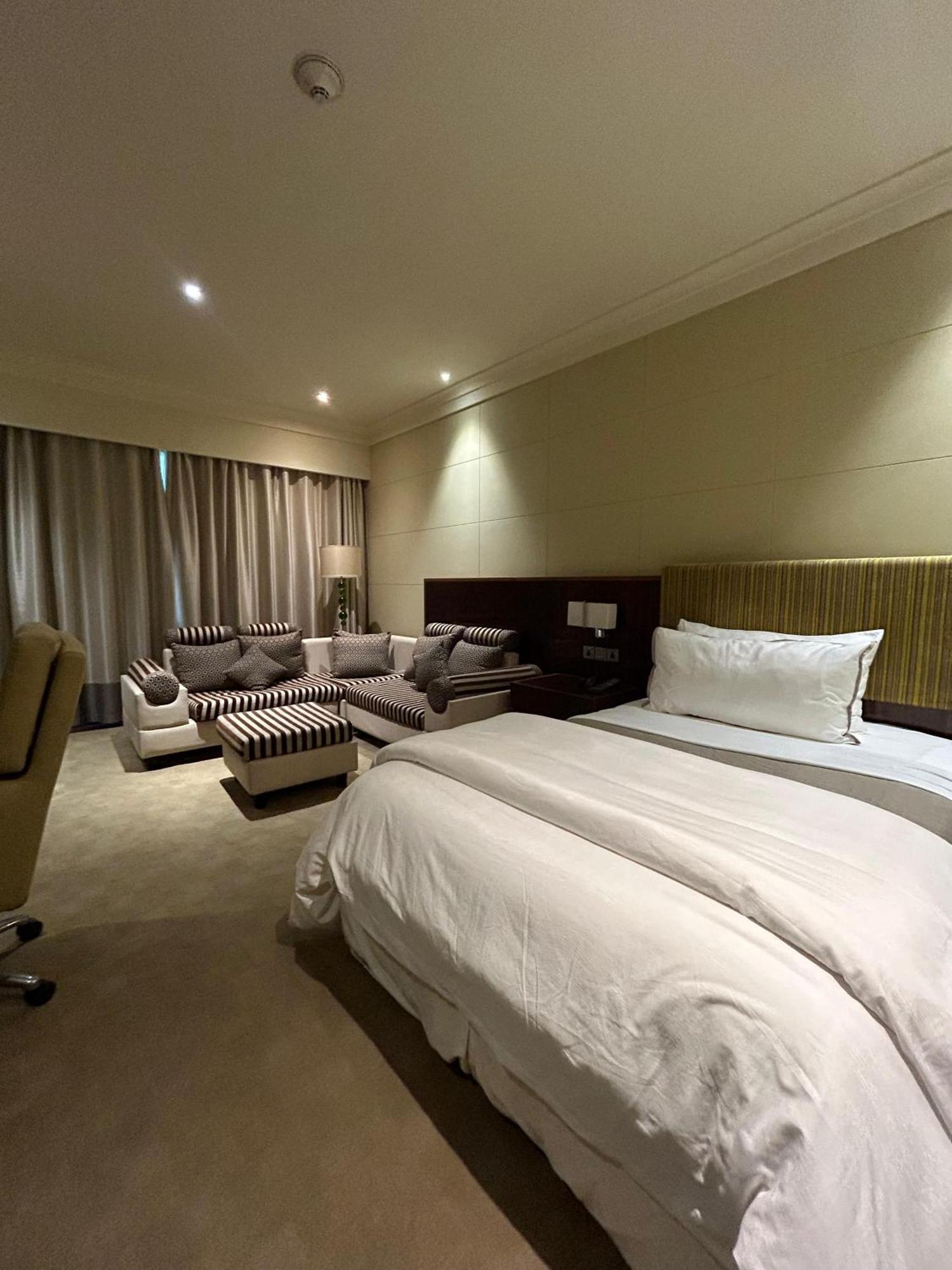 The Westin Pune Koregaon Park Buitenkant foto