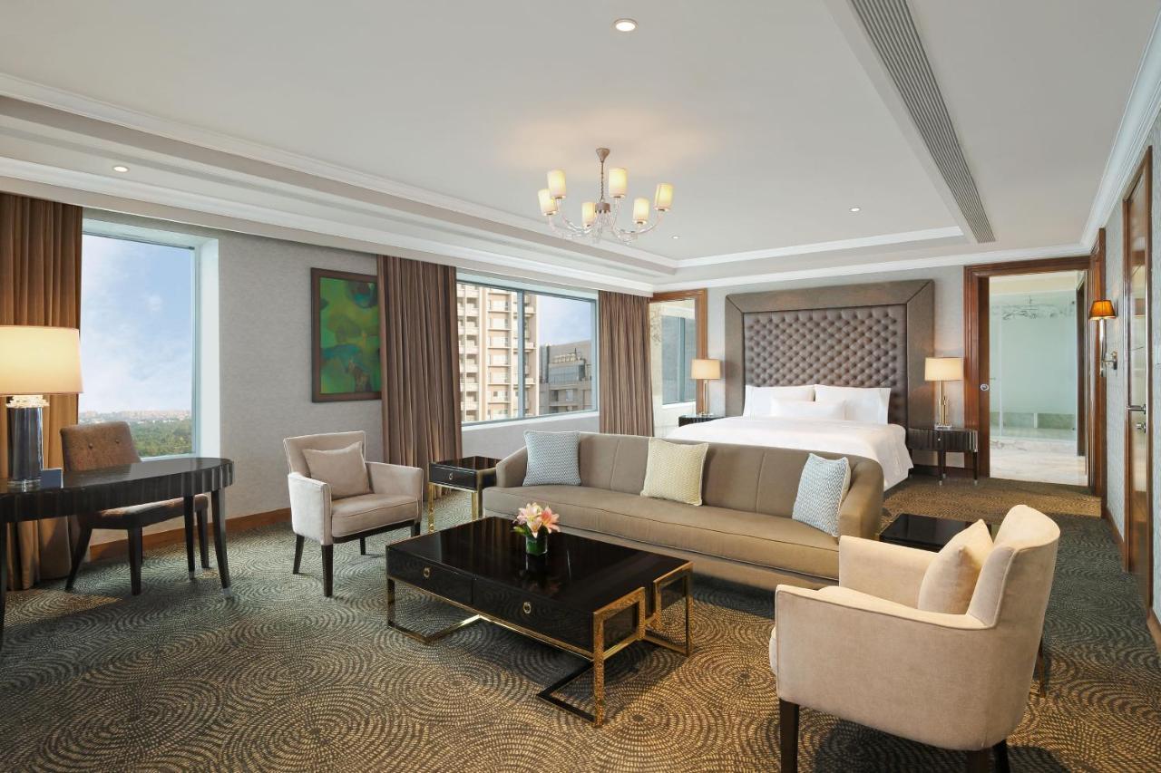 The Westin Pune Koregaon Park Buitenkant foto